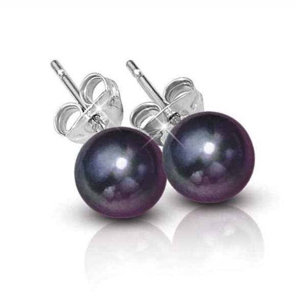 Polynesian Black Pearls with stud earrings - Picture 3 of 9
